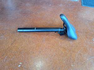 lot 19B image: GoCycle Seat with Post
