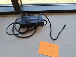 lot 19I image: GoCycle G2 25.2V Lithium Battery Charger HP1202L2