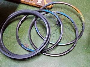 lot 938 image: Lot of (6) Bike Rims
