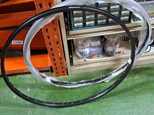 lot 926 image: Lot of (2) Sun Rims CR18 29 36-hole Rims (New)