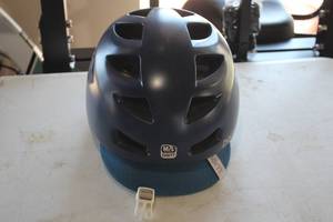 lot 231 image: Bern Melrose ML E-Bike Helmet