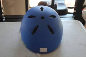 lot 235 image: Bern Diablo Size Large E-Bike Helmet (used)