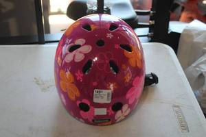lot 259 image: Nutcase Size XS E-Bike Helmet