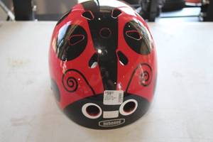 lot 263 image: Nutcase Size XS E-Bike Helmet