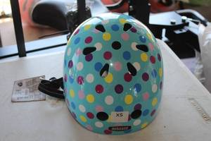 lot 264 image: Nutcase Size XS E-Bike Helmet