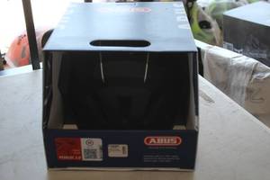lot 292 image: Abus Pedelec 2.0 Size Medium E-Bike Helmet (in box)