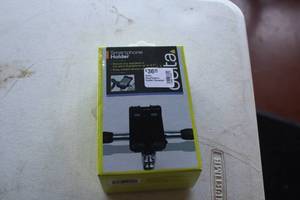 lot 431 image: Delta Holder Standard Smartphone Holder (New In Package)