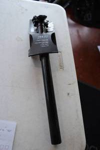 lot 503 image: Originl8 Pro Fit 400mm Seatpost