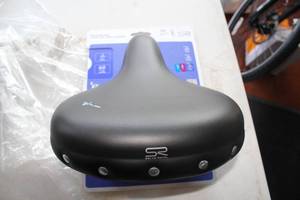 lot 394 image: Selle Royal Drifter Saddle Bike Seat (New In Package)
