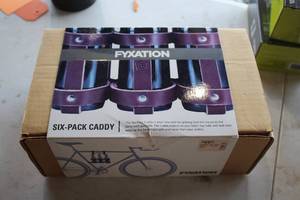 lot 554 image: Fyxation Six-Pack Caddy (in original packaging)