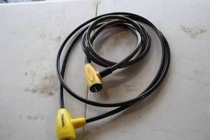 lot 569 image: Lot of (2) Cable Bike Locks