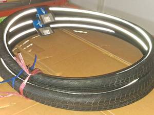 lot 983 image: Lot of (3) Schwalbe Big Apple Bike Tires 28x2.0 (New)