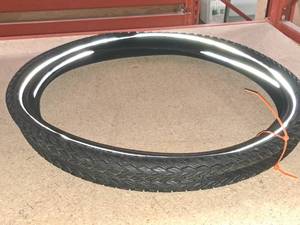 lot 970 image: Lot of (2) Schwalbe Marathon Plus Touring Bike Tires 26x1.75 (New)