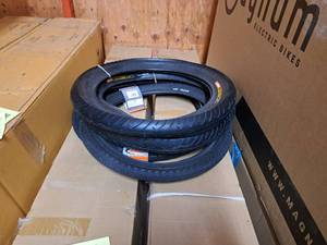 lot 1021 image: Lot of (4) 20 Bike Tires (New)