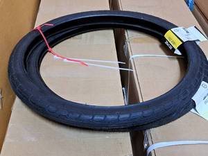lot 1017 image: Lot of (2) Sunlite ISO406 Bike Tires 20x1.50 (New)