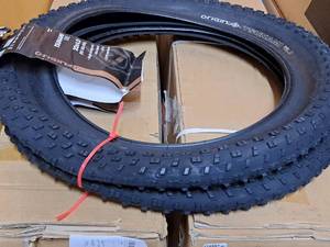 lot 1013 image: Lot of (2) Originl8 Tsunami Fat Bike Tires 20x4.0 (New)