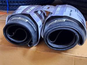 lot 962 image: Lot of (2) Vee Tire Co Zig Zag Fat Bike Tires 102-59 26x4.0 (New)