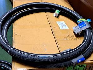 lot 1003 image: Lot of (2) Schwalbe Marathon Plus Bike Tires 28x1.50 (New)