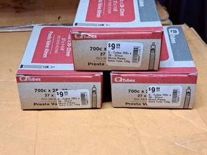 lot 1039 image: Lot of (3) Q Tubes Bike Tubes 700cx28-32mm(27x1-14)