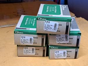 lot 1041 image: Lot of (5) Q Tubes Bike Tubes 700cx23-25mm(27x1-18)