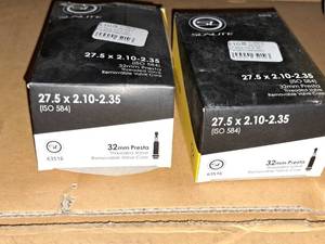 lot 1086 image: Lot of (2) Sunlite Bike Tubes 27.5x2.10-2.35