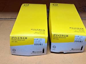 lot 1093 image: Lot of (2) Sunlite Thorn Resistent Bike Tubes 27.5x2.10-2.35