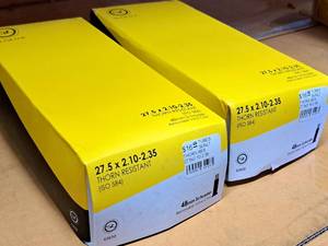 lot 1094 image: Lot of (2) Sunlite Thorn Resistent Bike Tubes 27.5x2.10-2.35