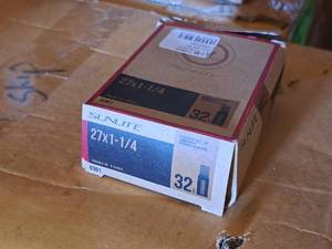 lot 1101 image: Sunlite Bike Tube 27x1-14