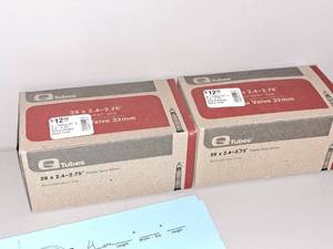 lot 1143 image: Lot of (2) Q Tubes Bike Tubes 26x2.4-2.75