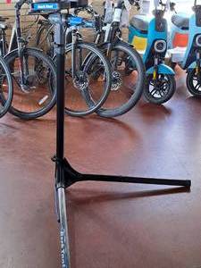 lot 161 image: Park Tool PRS-25 Team Issue Portable Repair Stand