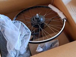 lot 165 image: E-BikeKit Electric Bike Conversion Kit - 26 Wheel, Hub Motor, Brake and Rack