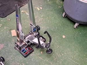 lot 164C image: Park Tool TS-2.2 Professional Wheel Truing Stand
