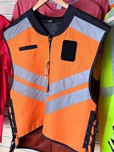 lot 195 image: Vega Vest XL-XXXL Safety Vest