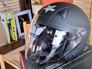 lot 204 image: Vega Helmet VTS1 Size Medium Motorcycle Full Face Helmet (in box)