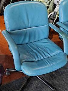 lot 1647 image: Brayton Leather Lean-BackSwivelRolling Office Arm Chair