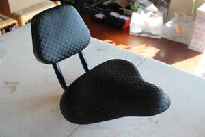 lot 594 image: Alvey Bicycle Saddle Seat with Backrest (New)