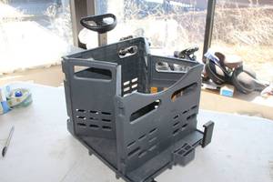lot 607 image: Topeak Rolling Caddy