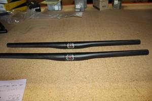 lot 727 image: Lot of (2) Handlebars
