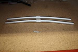 lot 731 image: Lot of (2) Handlebars