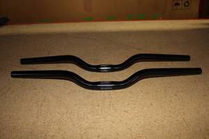 lot 743 image: Lot of (2) Handlebars