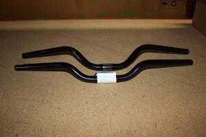 lot 745 image: Lot of (2) Handlebars