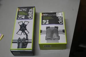 lot 762 image: Lot of (2) Delta Smartphone Holders
