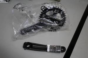 lot 823 image: Shimano Misc. Front Chain Wheel Parts