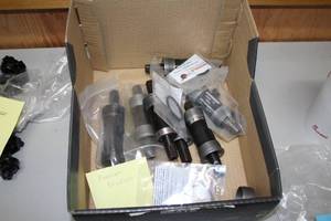 lot 835 image: Lot of  Bottom Brackets