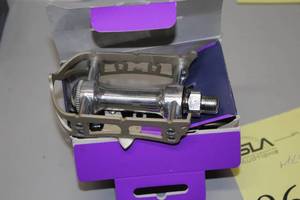 lot 860 image: Lot of (1 Set) MKS Sylvan Bike Pedals