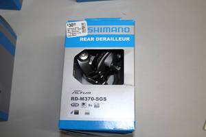 lot 870 image: Shimano Altus Rapidfire Plus Rear Derailleur RD-M370-SGS