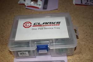 lot 1254 image: Clarks Disc Pad Service Tray