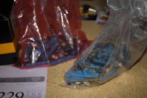 lot 1229 image: Lot of (1 Box) Bicycle Disc Brake Pads