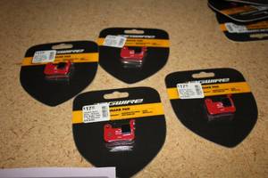 lot 1239 image: Lot of (4) Jagwire Sport Semi-Metallic Brake Pads