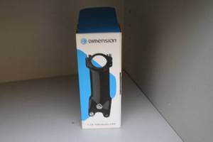 lot 873 image: Dimension 25.4mm Threadless Stem Bar Clamp